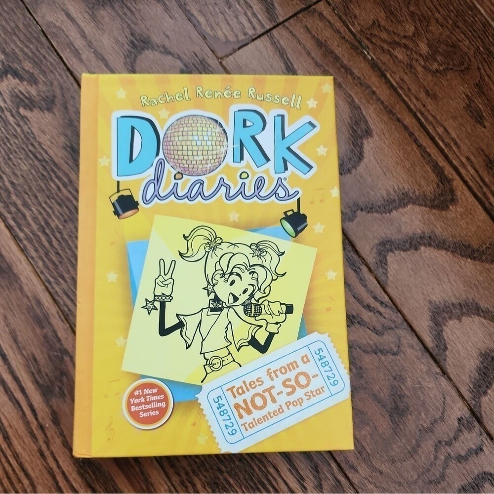 Dork Diaries 3 Hardcover Kids One Size Yellow Pop Star Book Series Fun Chapters